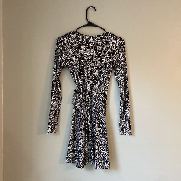 Long Sleeve Wrap Dress - Picture 3 of 3